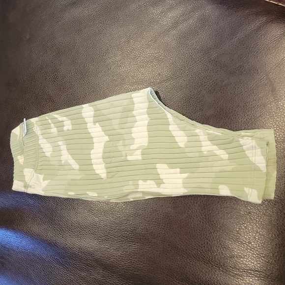 OLD Navy outfit - Picture 2 of 7